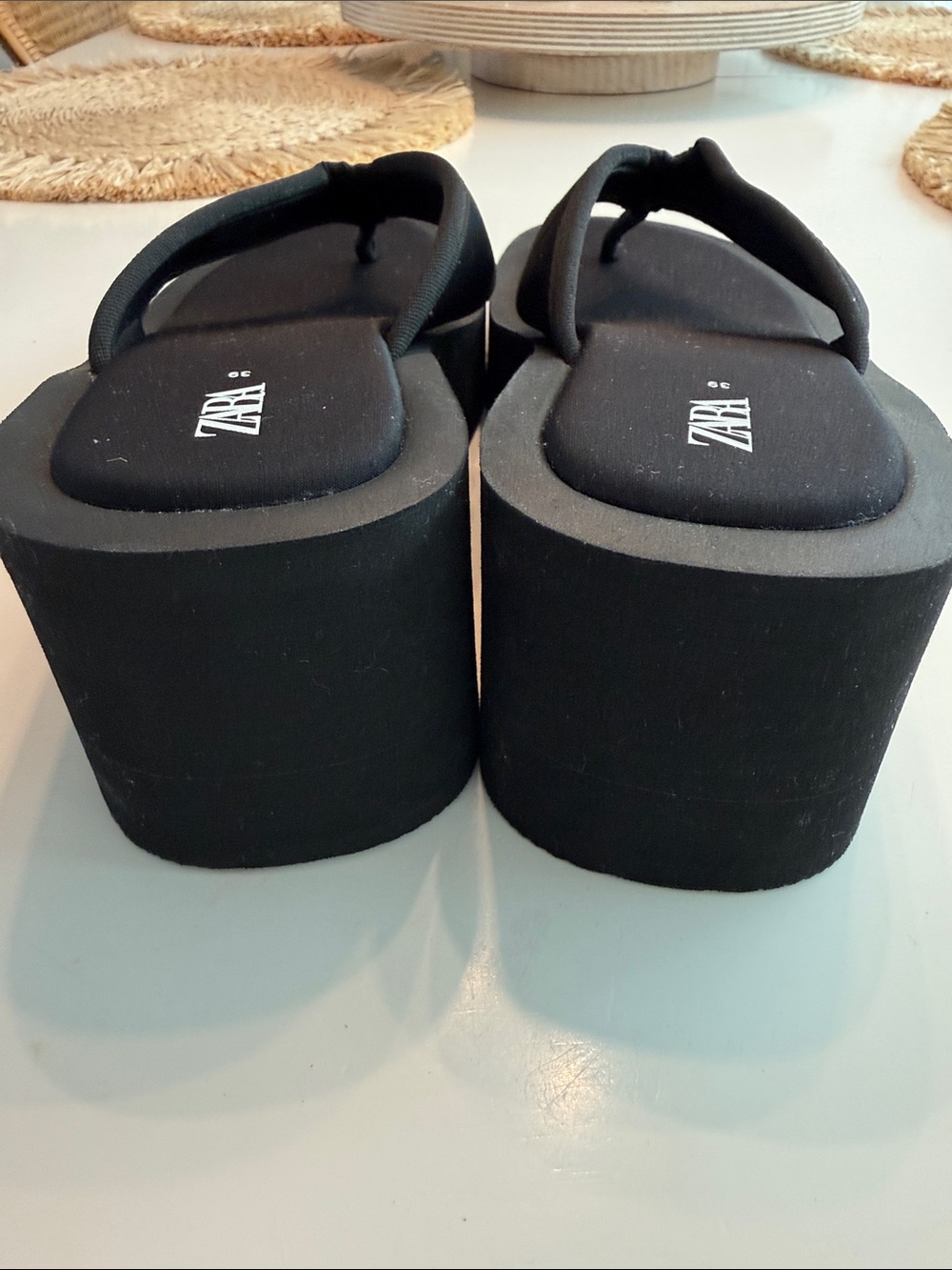 Zara Black Foam Platform Thong Sandals - Picture 4 of 5